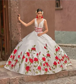 קרו הטקס שמלות שמלת נשף V-צוואר סאטן אפליקציות מתוק מקסיקני 16 שמלות 15 Anos